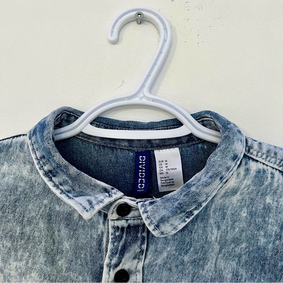 (M) Divided Shirt Short Sleeve denim casual - Picture 5 of 5